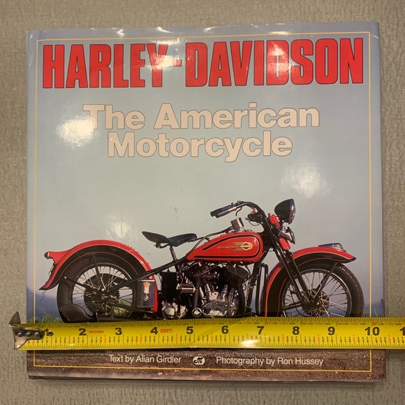 Harley Davidson Coffee Table book - Picture 2 of 9